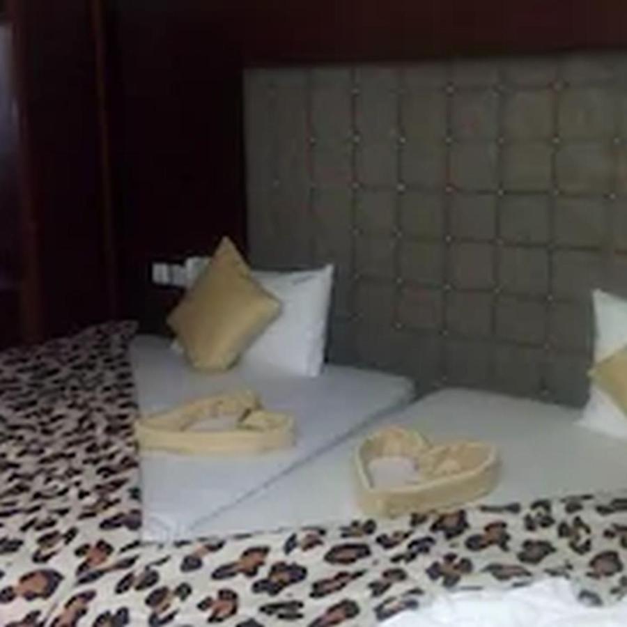 Hotreef Airport Hotel Dar es Salaam Extérieur photo